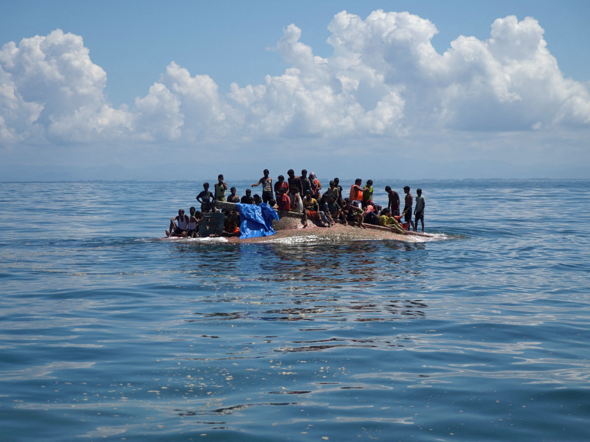 Record number of Rohingya refugees died at sea last year, UNHCR says
