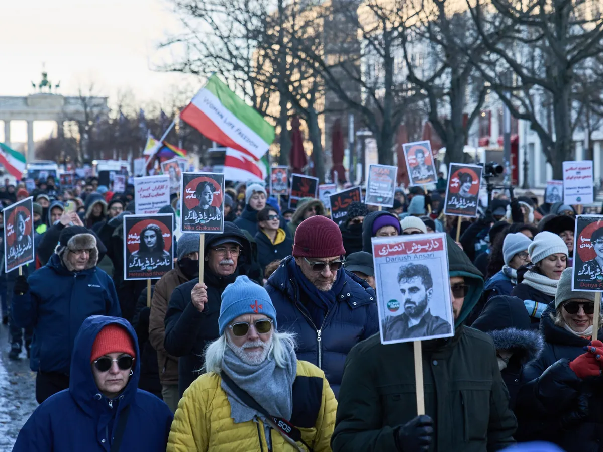 Which are Iran’s main opposition groups?
