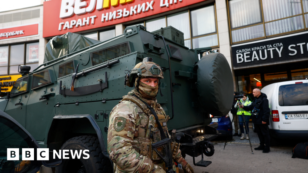 At least two dead as gunman opens fire and takes hostages in Kyiv