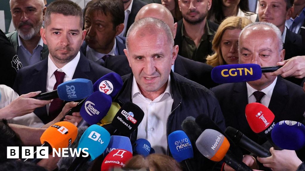 Rumen Radev looks set to win Bulgarian Parliamentary election