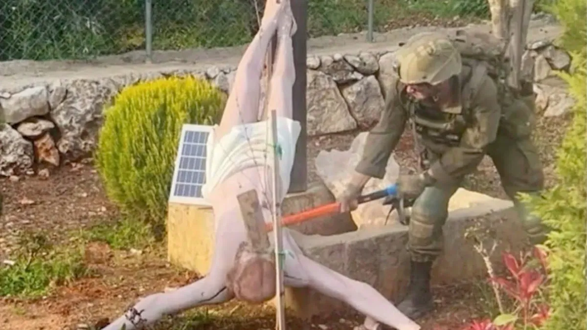 Outrage after Israeli soldier desecrates statue of Jesus Christ in Lebanon