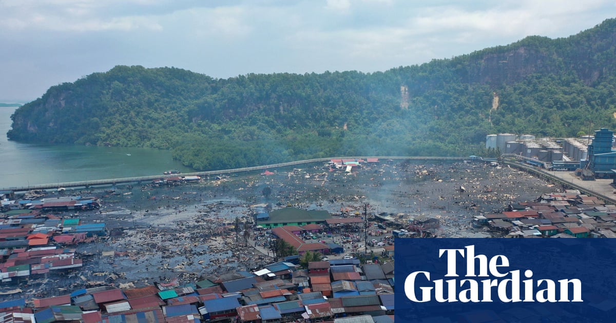 Fire destroys 1,000 ‘stilt’ homes in Malaysia’s Sabah, displacing thousands