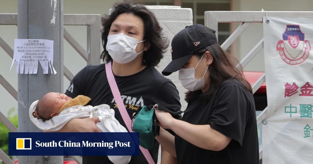 20 Hong Kong couples get triple baby bonus of HK$60,000 each but disbursement lags