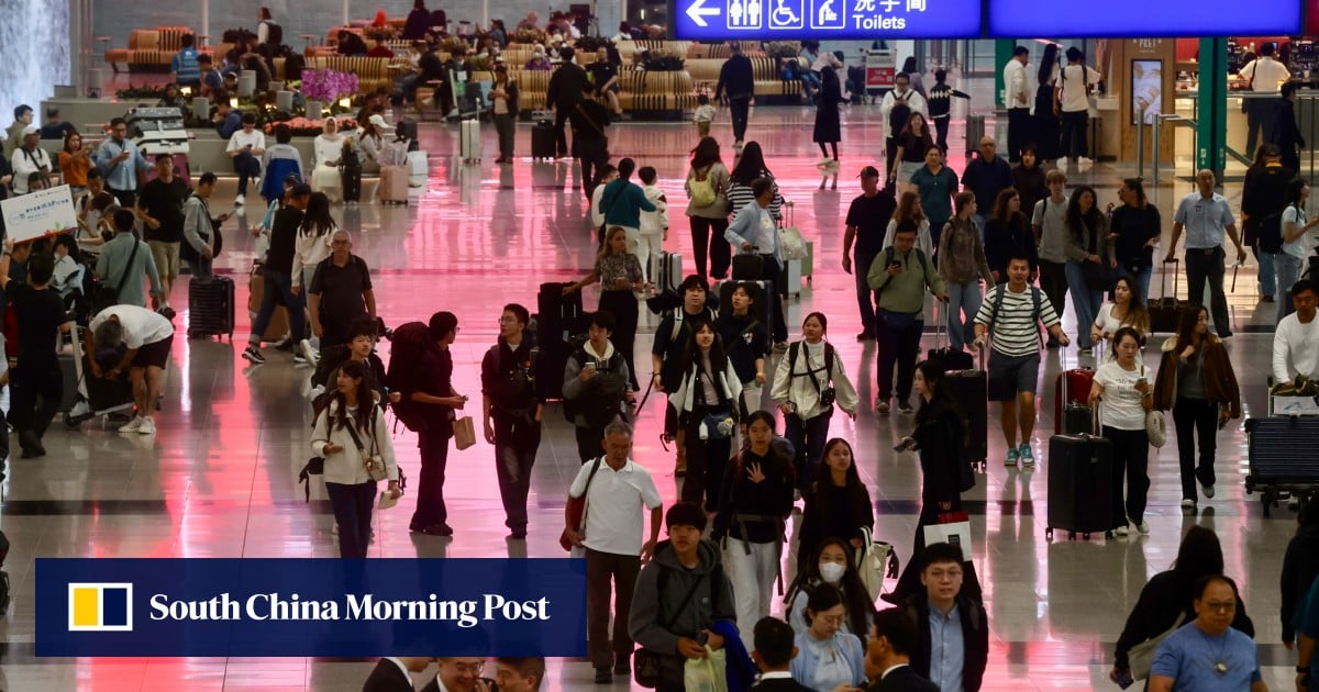 Hong Kong health authorities investigate third measles case among airport staff