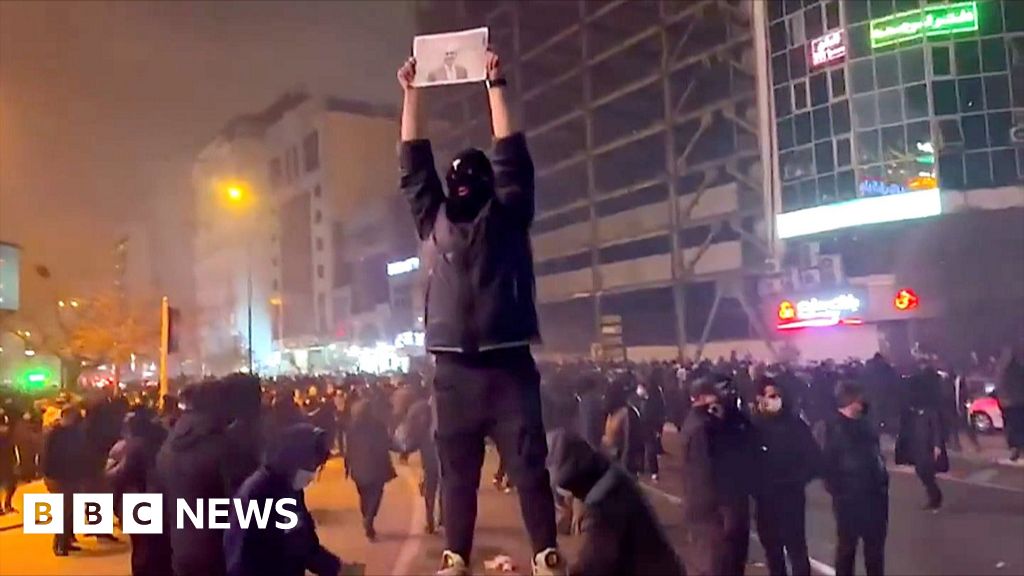 'They just kept killing': Eyewitnesses describe deadly crackdown in Iran