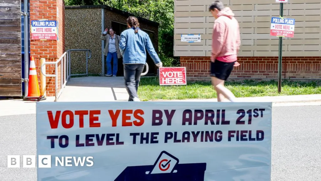 Virginia approves redistricting, giving Democrats edge in midterms
