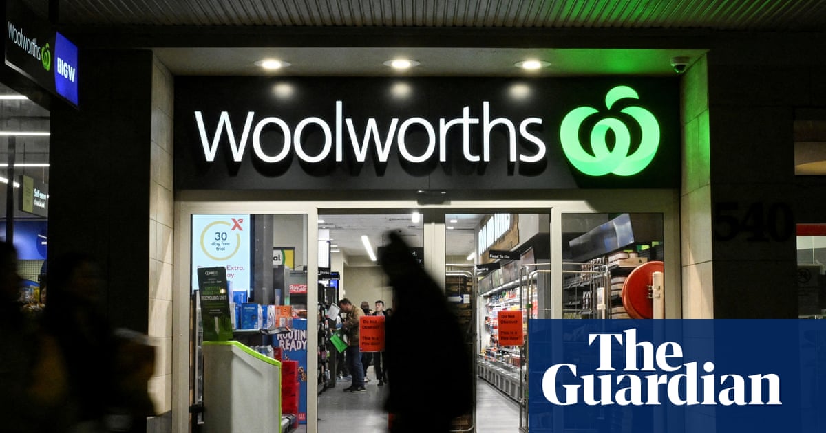 Woolworths’ ‘Prices Dropped’ rules intended to prevent ‘gaming’ the promotional system, executive tells court