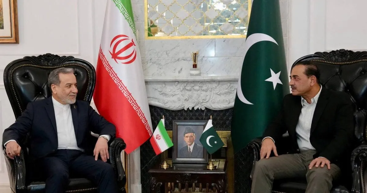 Trump cancels US envoys’ trip after Iran’s Araghchi leaves Pakistan