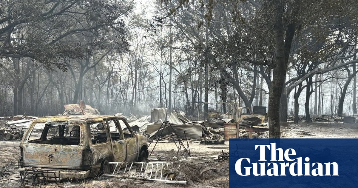 After destroying more than 120 homes, wildfires still a danger, Georgia officials say