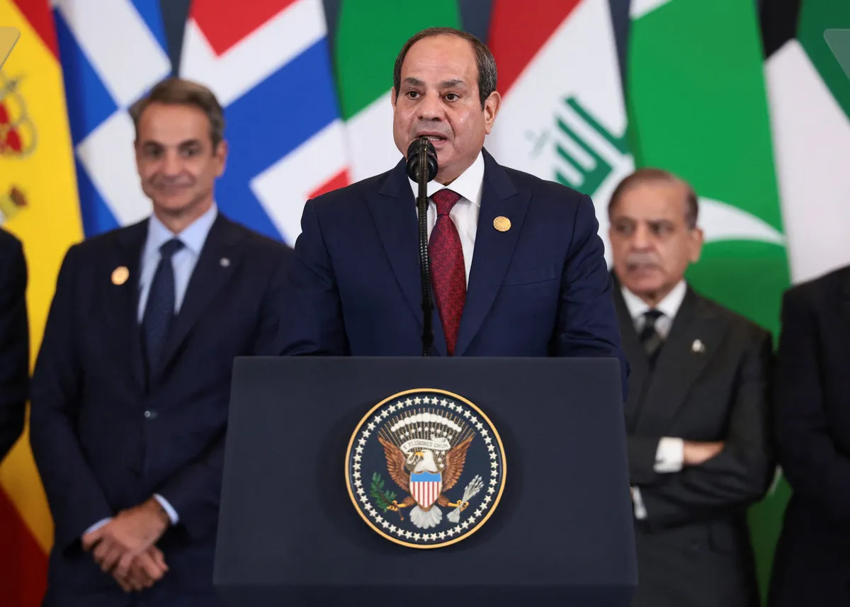 Is Egypt threatening Israel through its military exercises on the border?