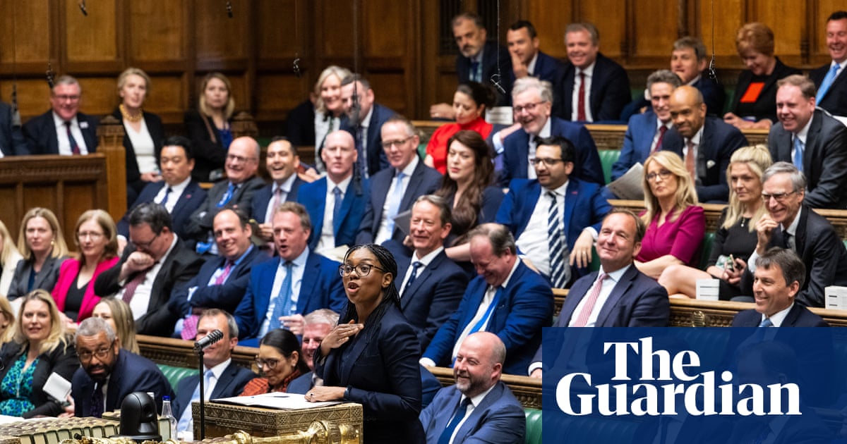 Starmer sees off Tory calls for inquiry into Mandelson role after No 10 flexes muscle