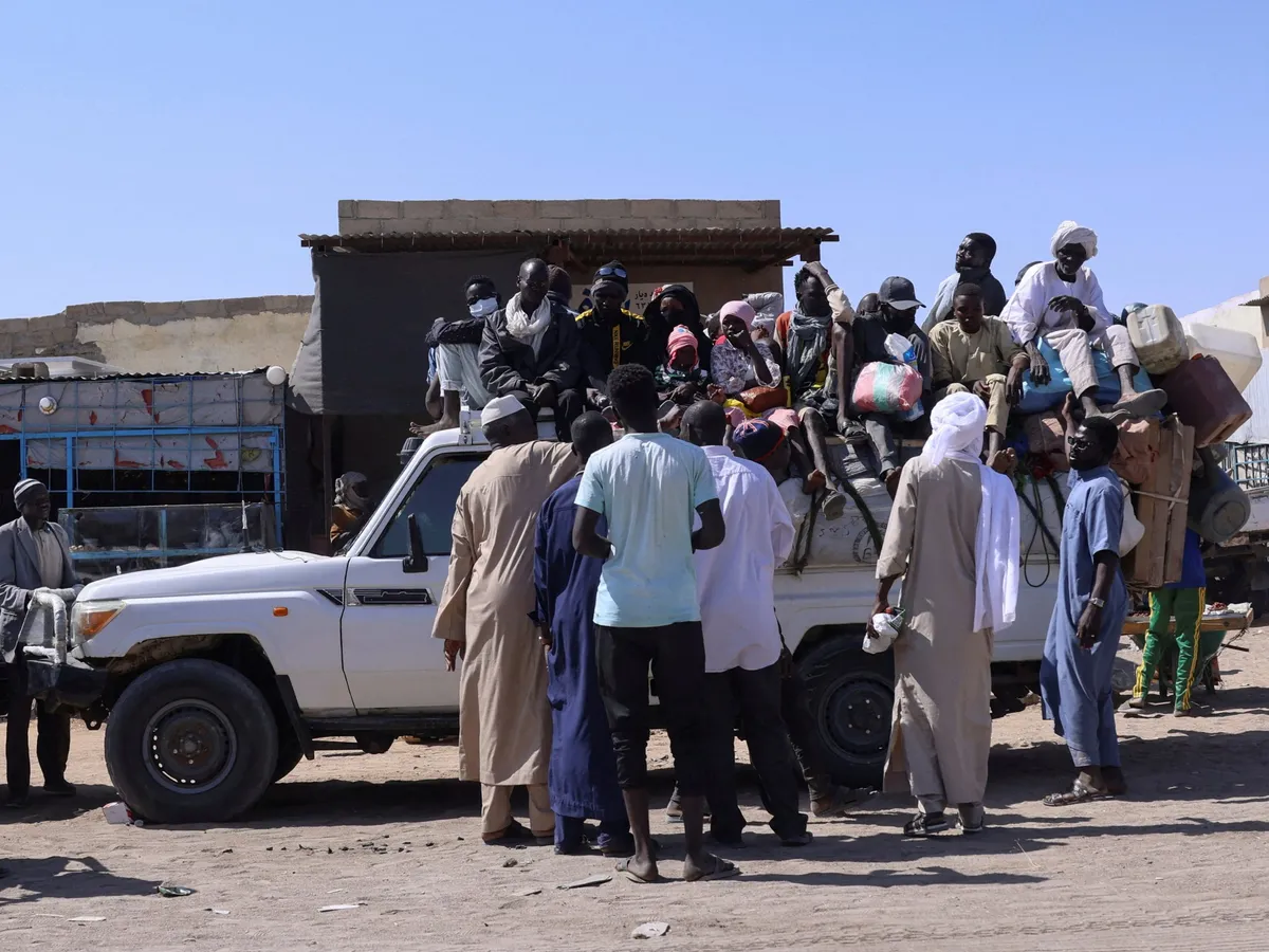 Families forced into displacement by famine in Sudan