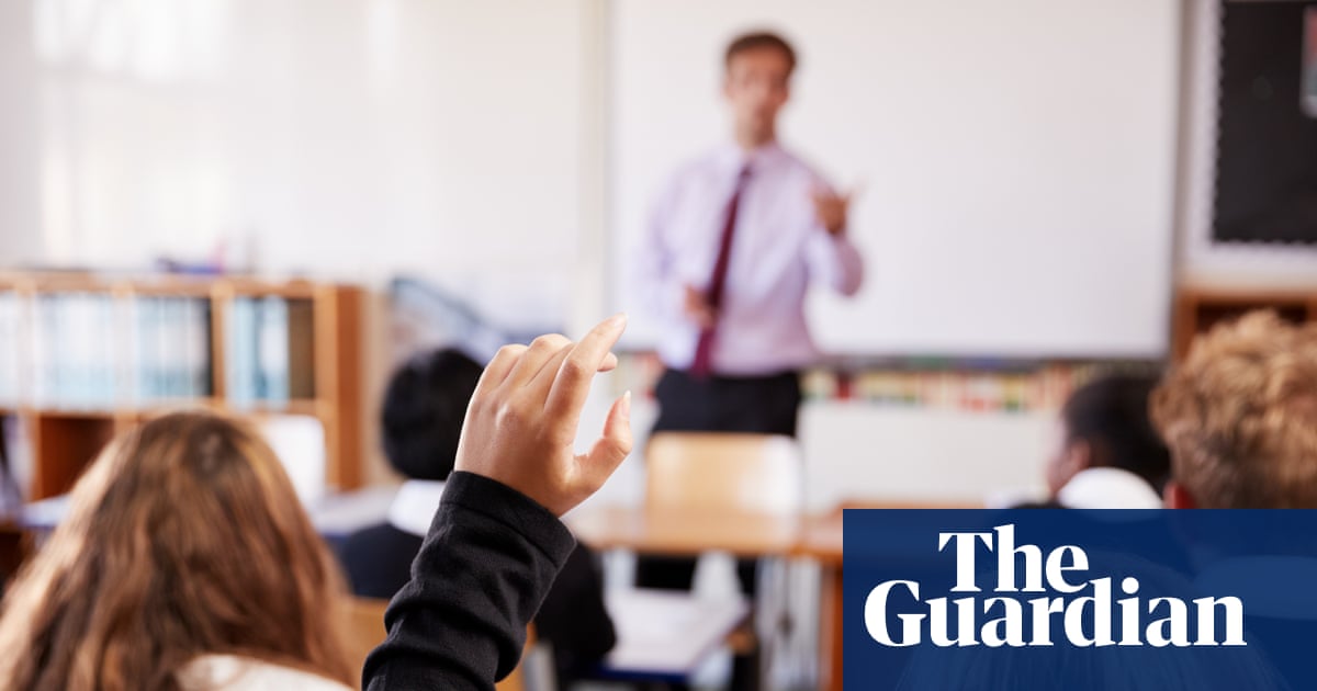 Teaching in classes grouped by ability does not hamper progress of less able pupils, study finds