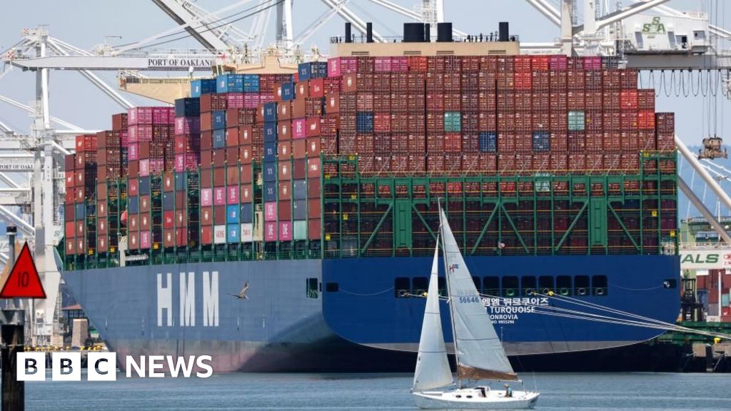 What countries do business with Iran  and what could US tariffs mean?