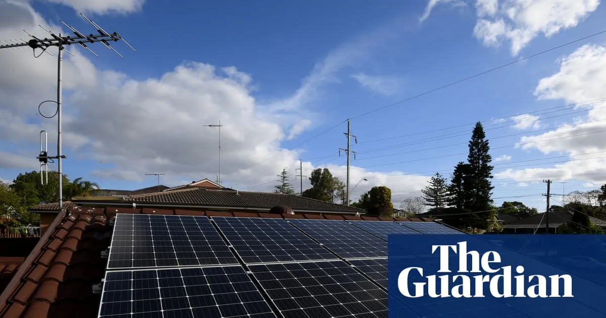 Hot weather and hungry datacentres lift Australia’s energy demand to record highs but batteries quell prices