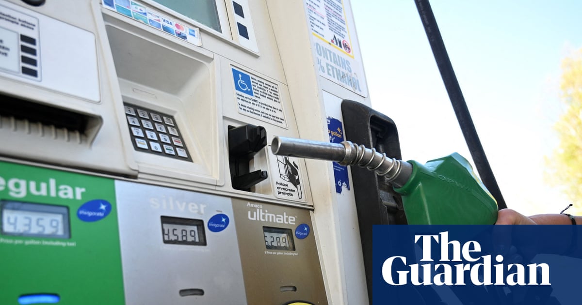 US gas prices hit $4.23 high as Hormuz fears drive oil surge