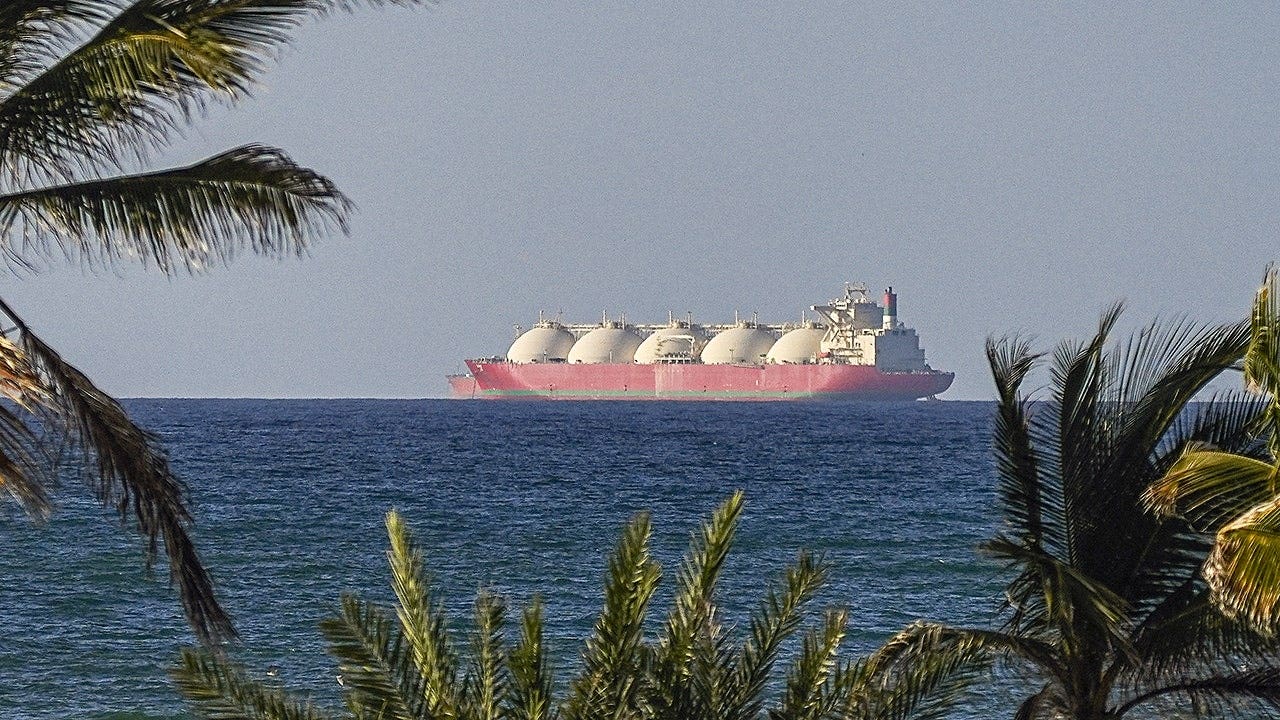 Global famine fears rise as Hormuz crisis threatens ‘eight-year,' Suez-scale disruption