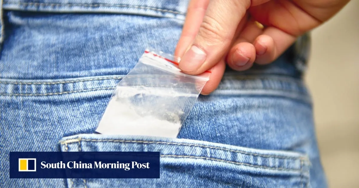 Man arrested in Hong Kong after police seized HK$800,000 of suspected heroin