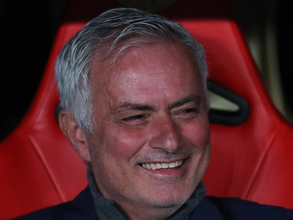 Benfica’s Mourinho says no contact with Real Madrid about manager’s job