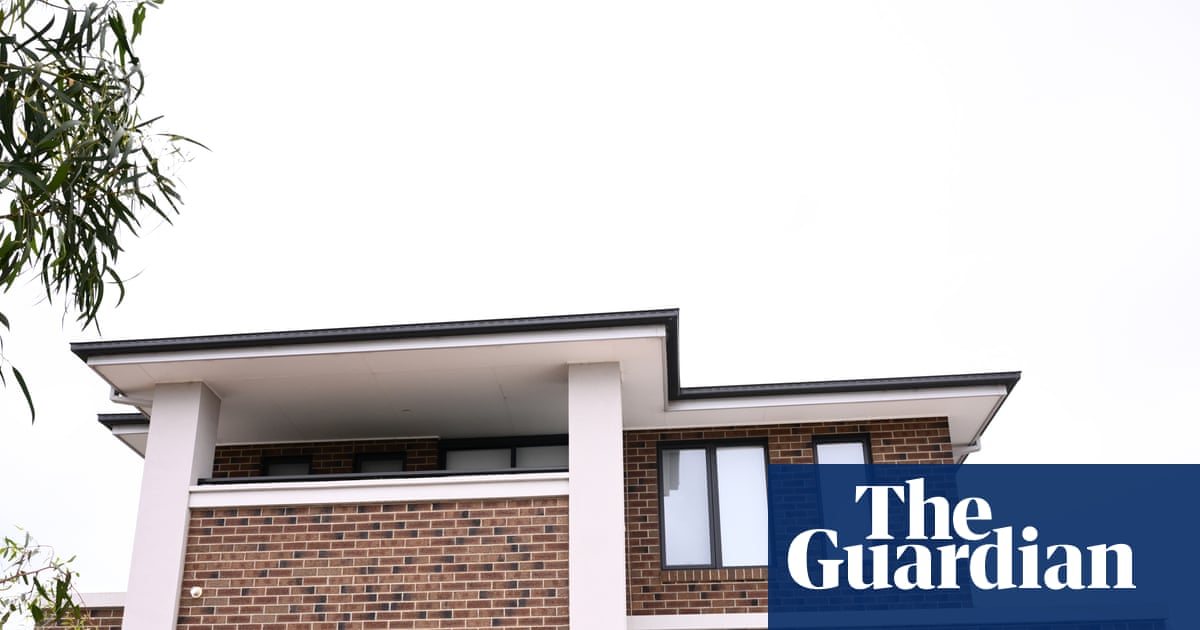 Australia’s property investor borrowing rises at fastest rate in a decade - despite interest rate rises