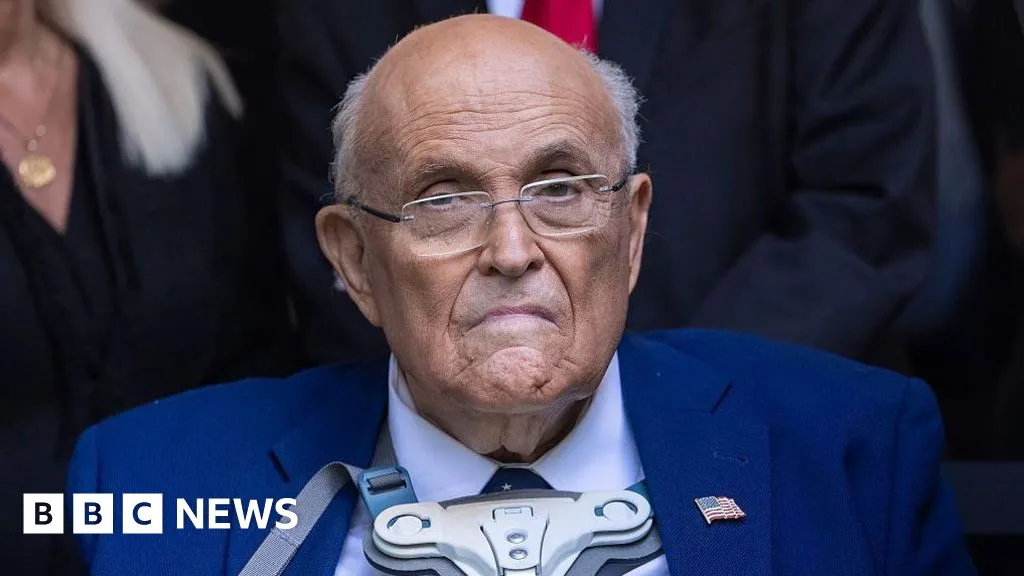 Former New York City mayor Rudy Giuliani recovering from pneumonia and 'now breathing on his own'