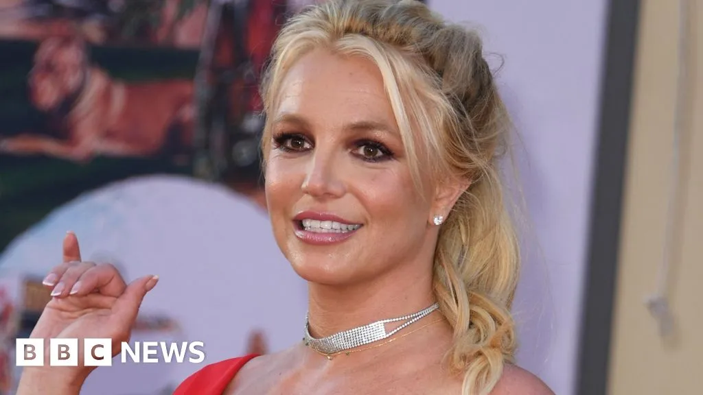 Britney Spears pleads guilty to reckless driving after arrest