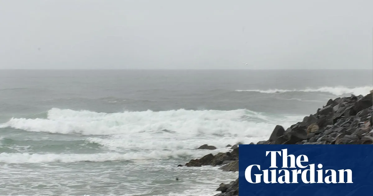 Three die in boating tragedy off NSW coast after rescue boat rolls while trying to help sinking yacht