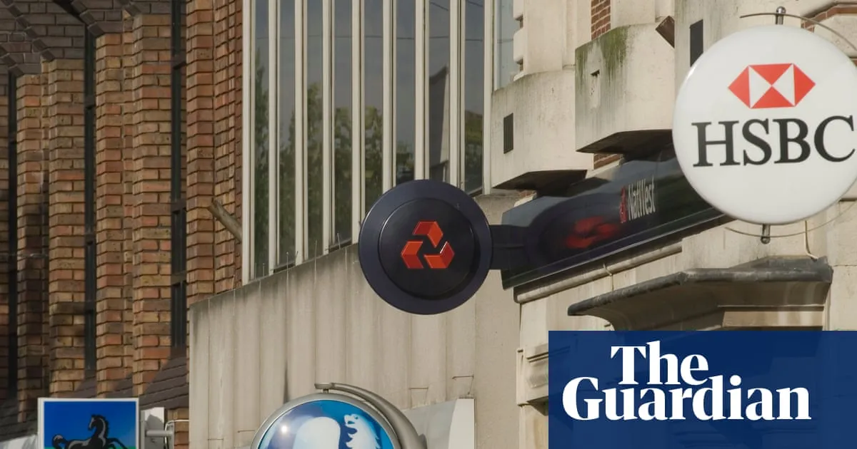 Reinstate windfall tax on banks after surge in profits, TUC urges