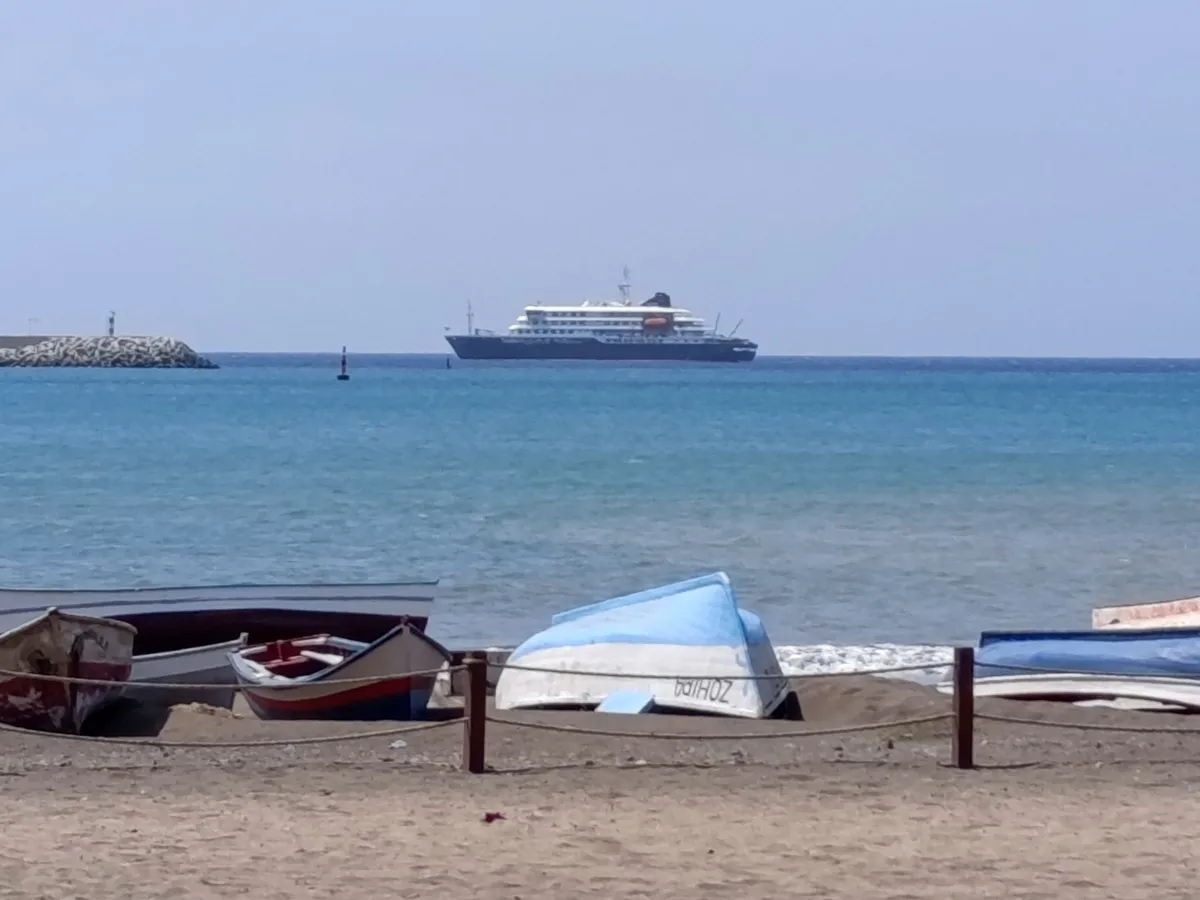 Spain agrees to let hantavirus-hit cruise ship dock in Canary Islands