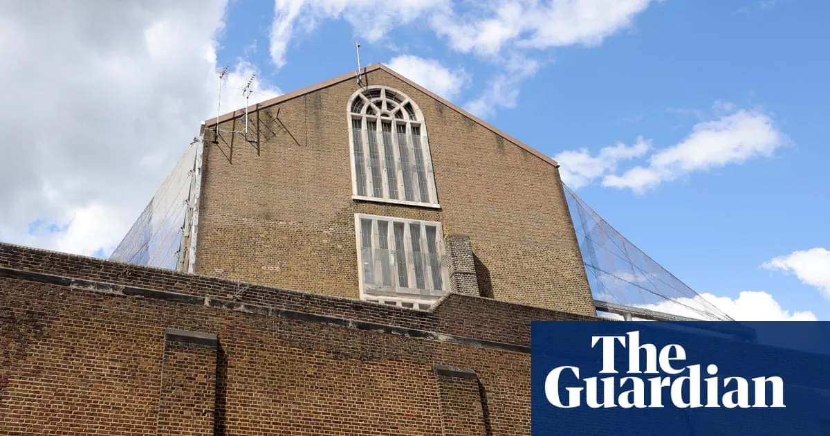 Attempts to stop prison drone drug deliveries hampered by crumbling Victorian walls