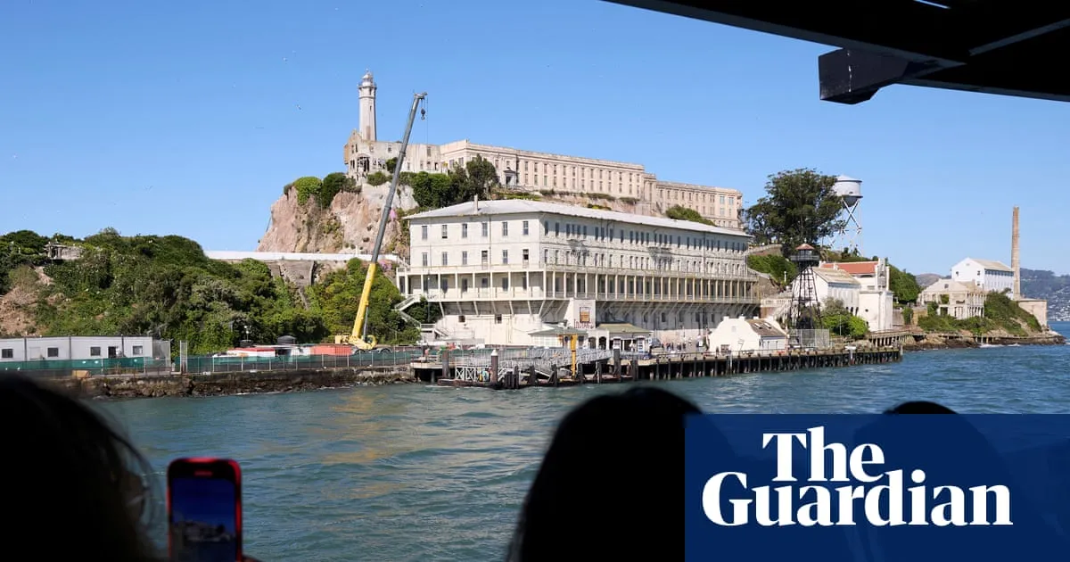 Coyote swam 2 miles to Alcatraz Island, going farther than scientists expected