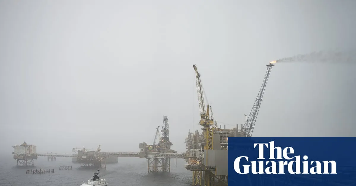 Norwegian government attacked over decision to reopen North Sea gasfields