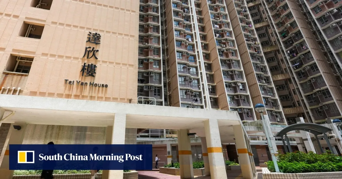 Death of elderly pair in Sau Mau Ping flat a case of murder-suicide, police say