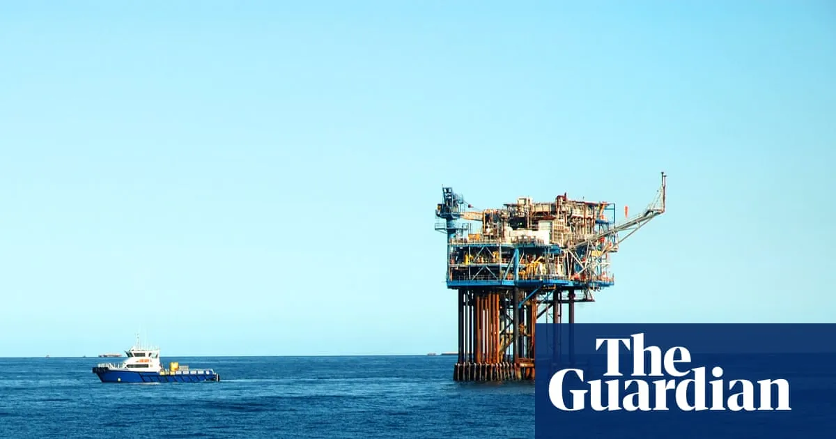 New gasfield approved near Twelve Apostles puts climate and ‘pristine’ ocean in jeopardy, environmentalists warn