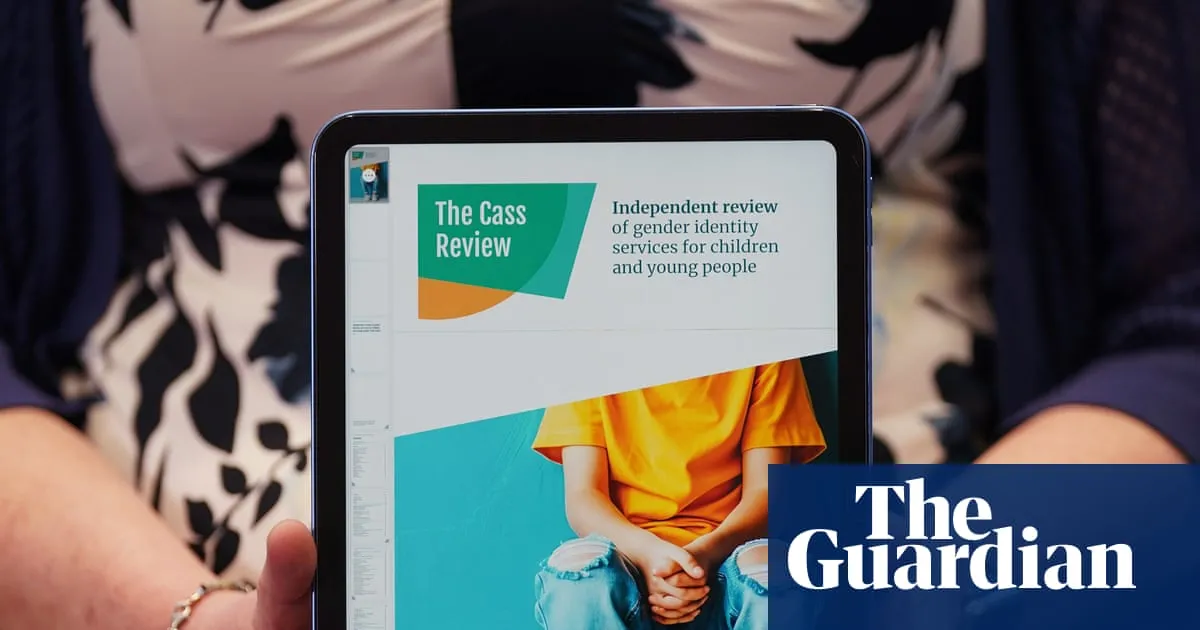 Doctors’ union drops opposition to Cass review of NHS gender healthcare
