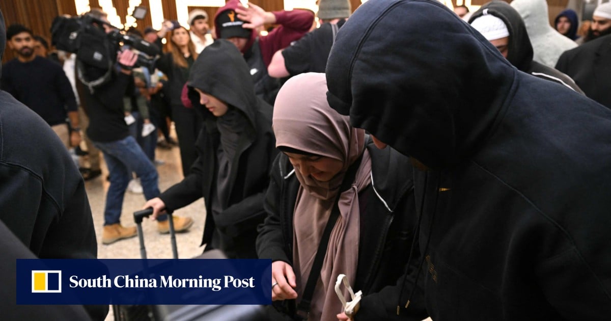 Islamic State-linked Australian women charged with keeping slave in Syria