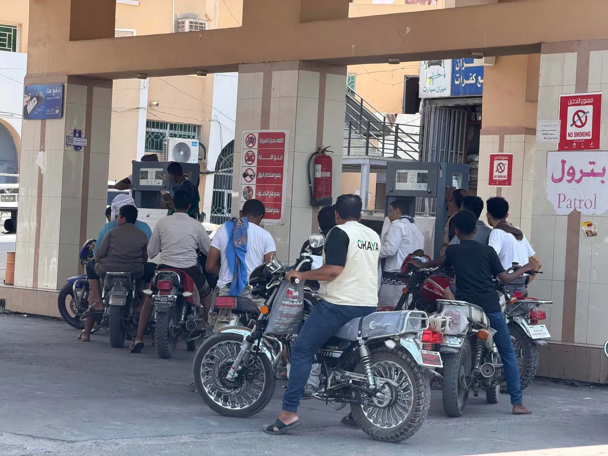 Yemen fuel price hikes deepen hardship as transport costs rise