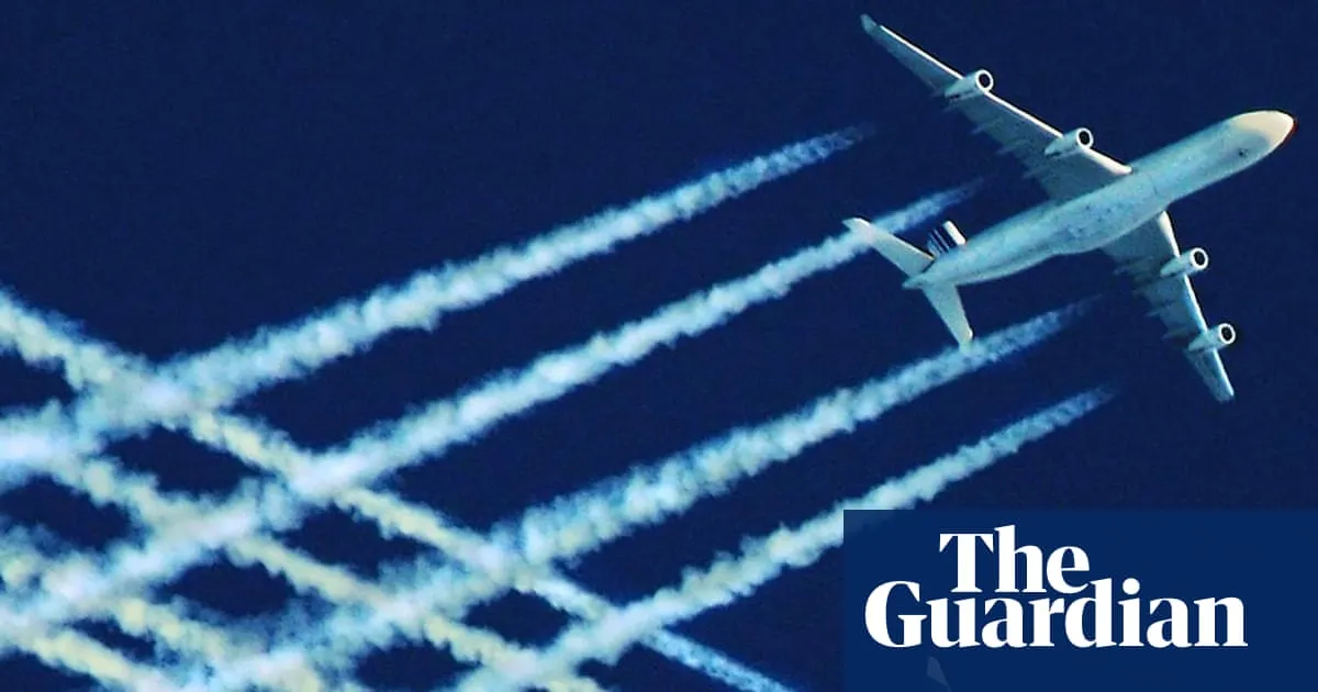 Airline emissions in Europe top pre-Covid levels despite pledge to decarbonise