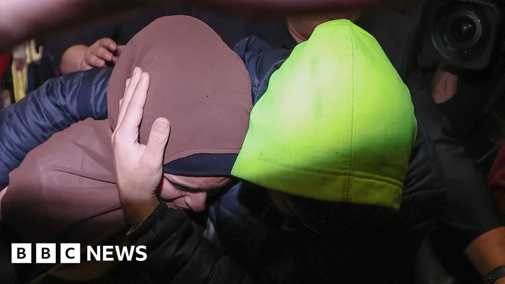 Return of IS-linked families sparks debate in terror-traumatised Australia