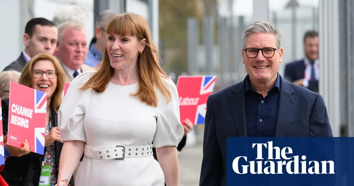Starmer faces perilous 24 hours as Streeting preparing for leadership bid