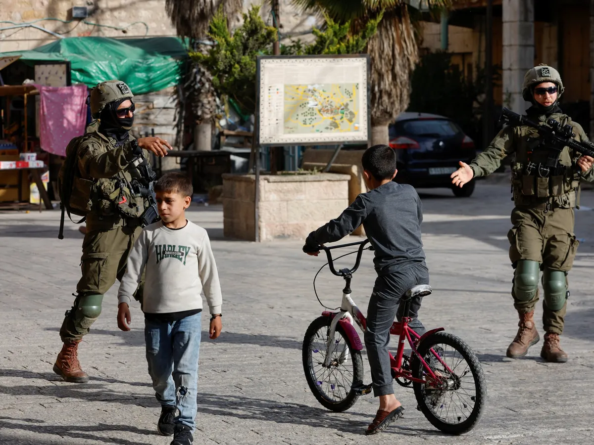 Palestine weekly wrap: Israeli settlers rampage through West Bank villages