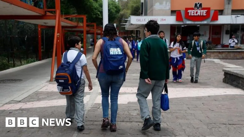 Mexico cancels plans to end school year early for World Cup