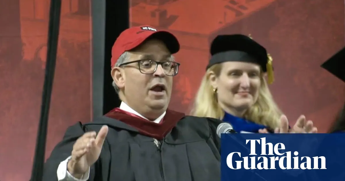 US university’s commencement speaker reveals he will pay off students’ final-year loans