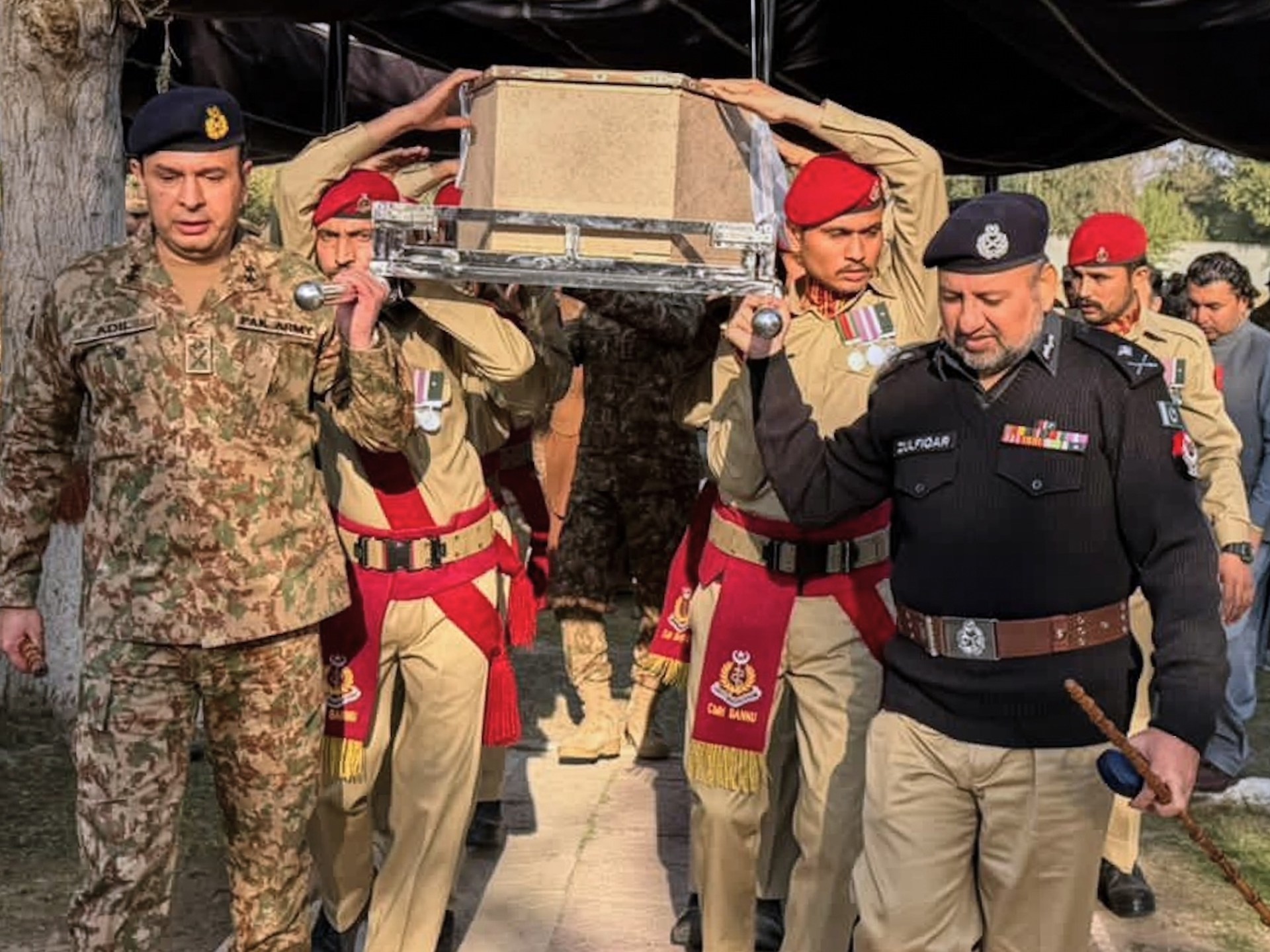 Bomb kills three Pakistani police officers close to Afghan border