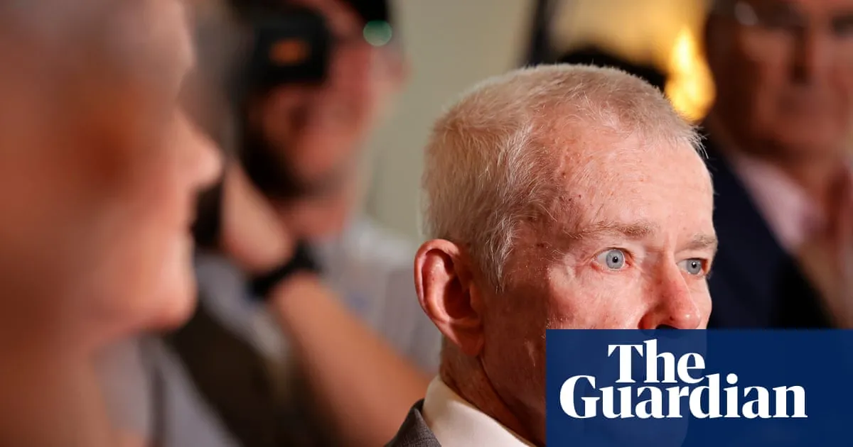 One Nation senator Malcolm Roberts again fails to rule out Bondi beach terror attack being ‘false flag’