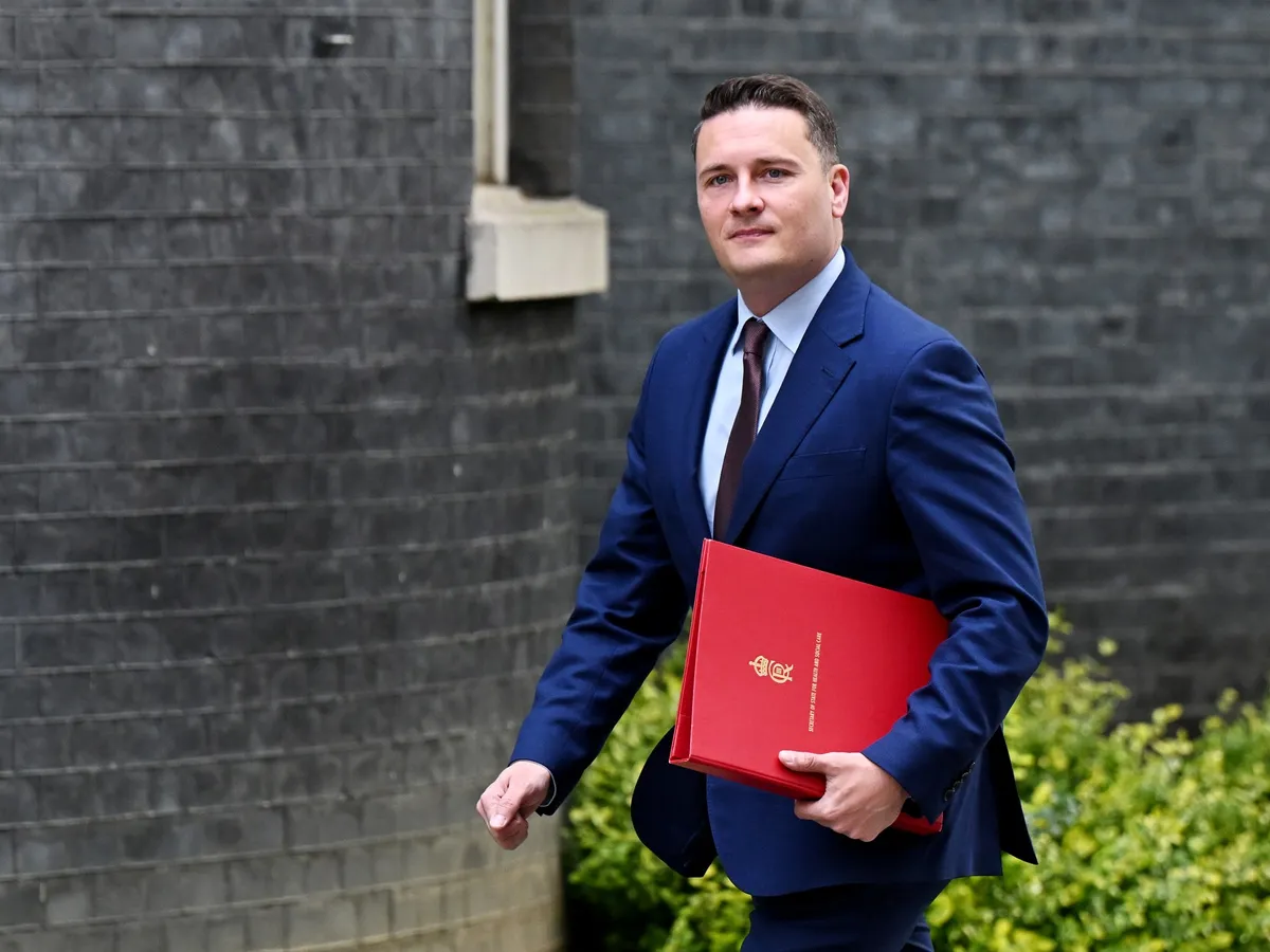 UK PM Starmer set to meet rival Streeting amid pledge to carry on governing