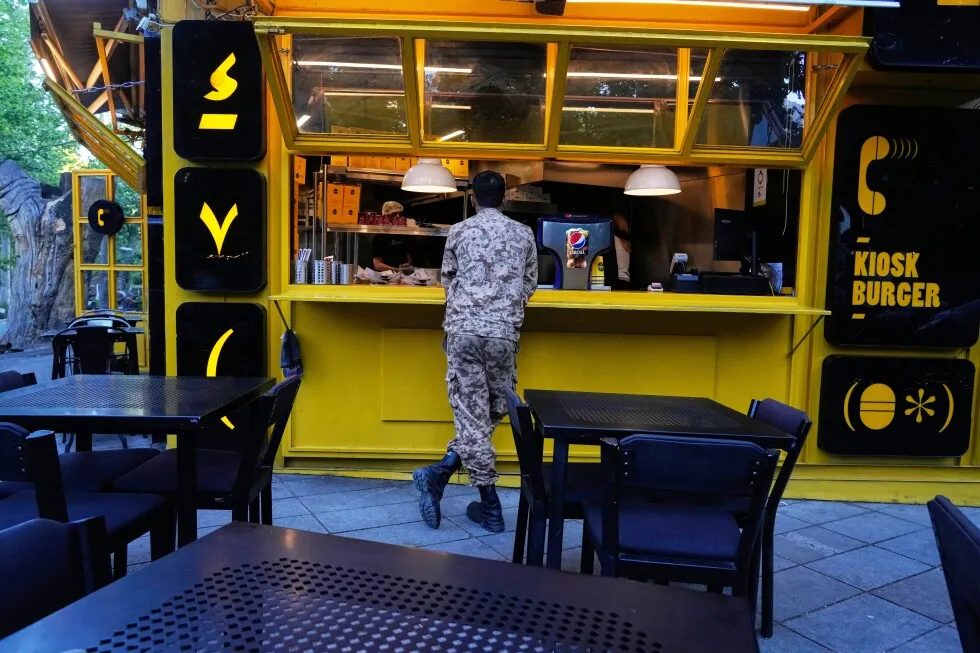 Soaring inflation and plummeting economy test Iran’s ability to withstand war and US blockade