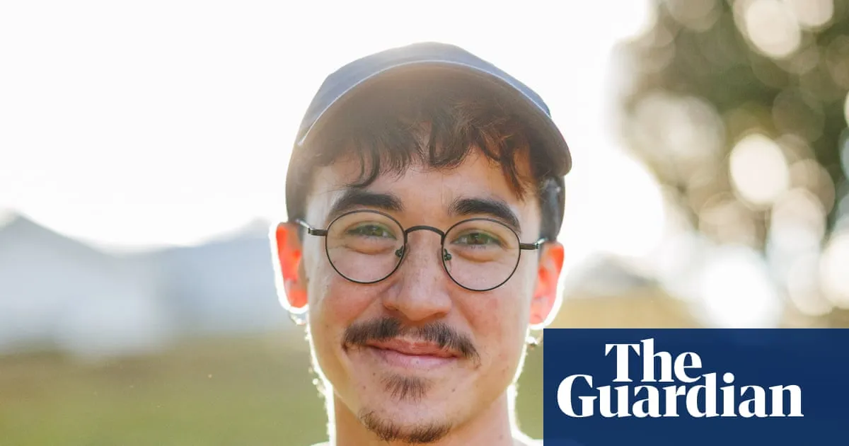 Stella prize 2026: Lee Lai becomes first non-binary person and first graphic novelist to win with Cannon
