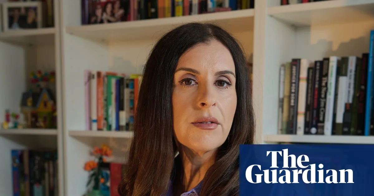 Adelaide festival apologises to Randa Abdel-Fattah and invites her to participate in 2027 writers’ week