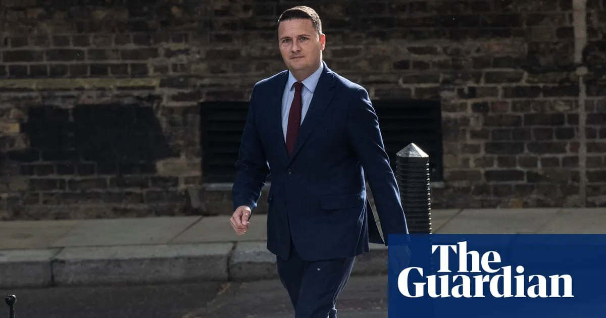 Wes Streeting prepares to launch leadership challenge against Keir Starmer